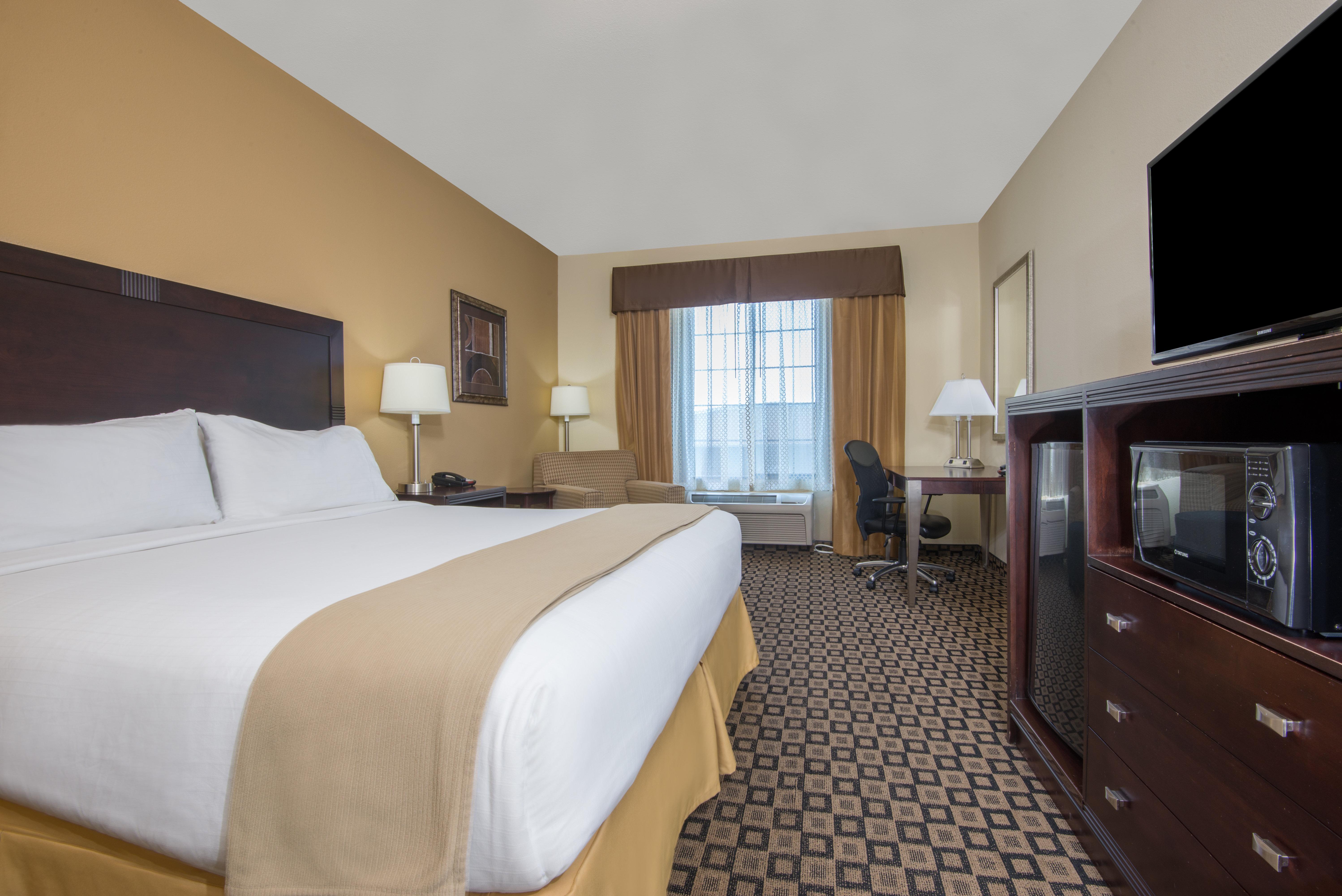 Holiday Inn Express & Suites Clovis By Ihg Extérieur photo