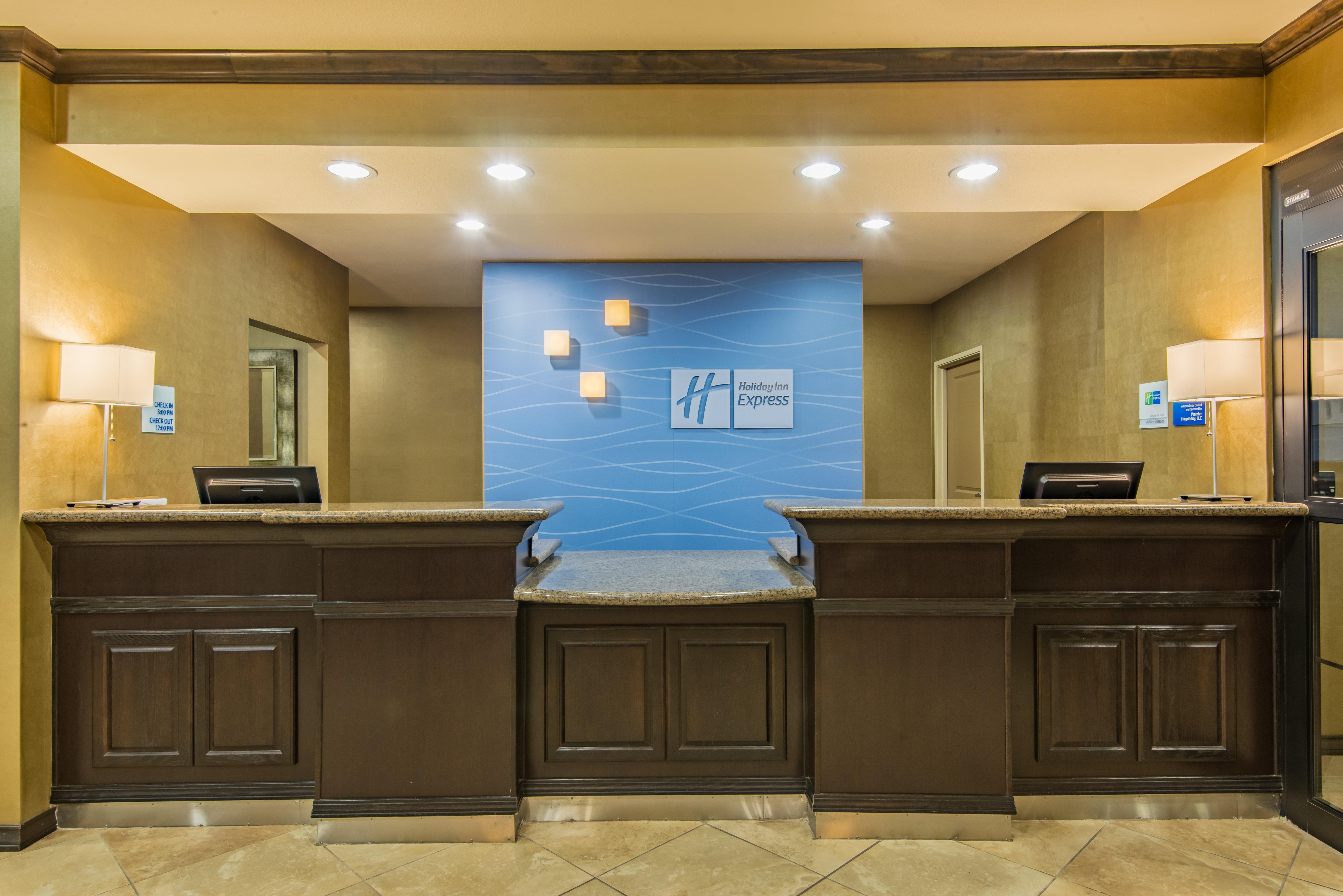 Holiday Inn Express & Suites Clovis By Ihg Extérieur photo