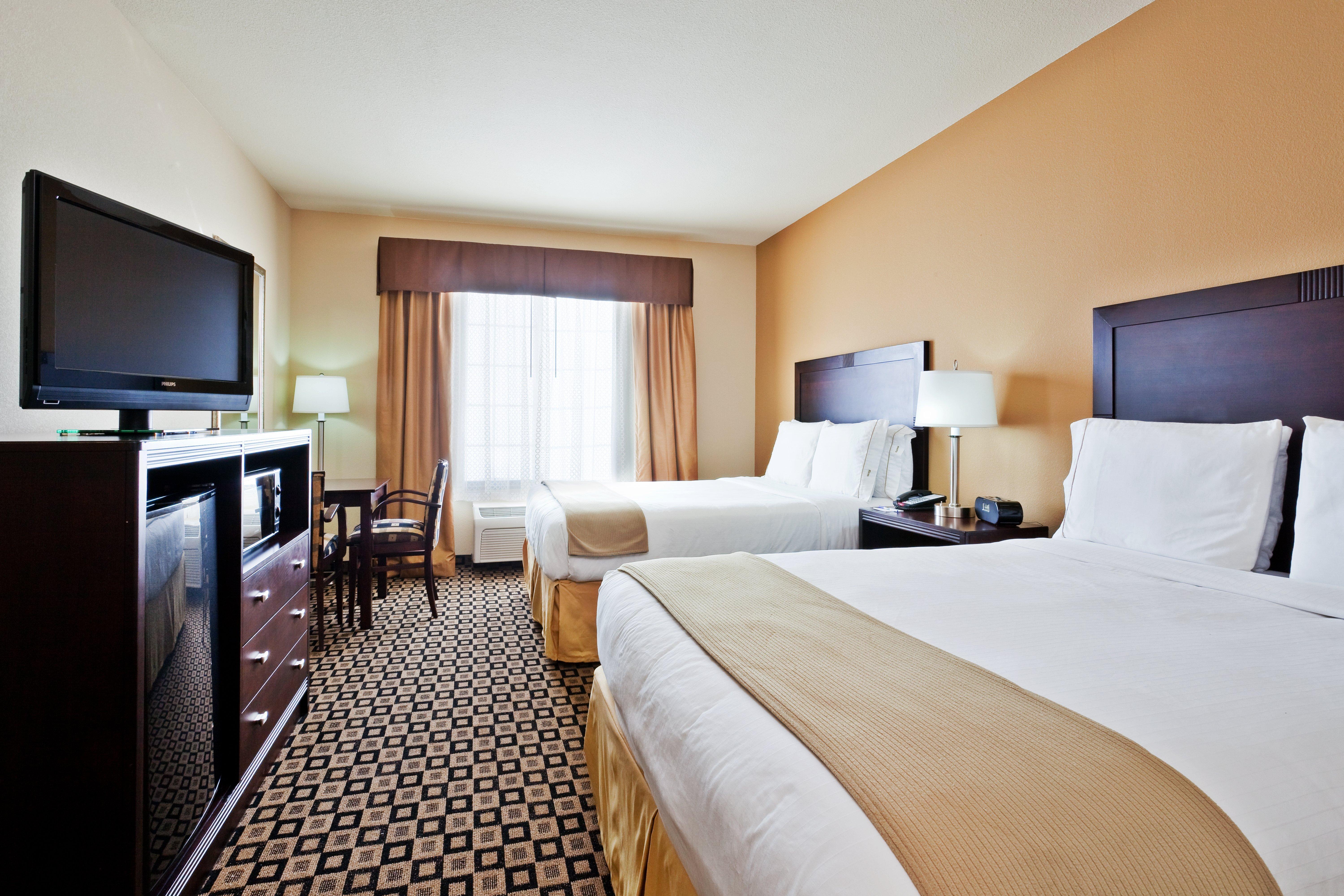 Holiday Inn Express & Suites Clovis By Ihg Extérieur photo