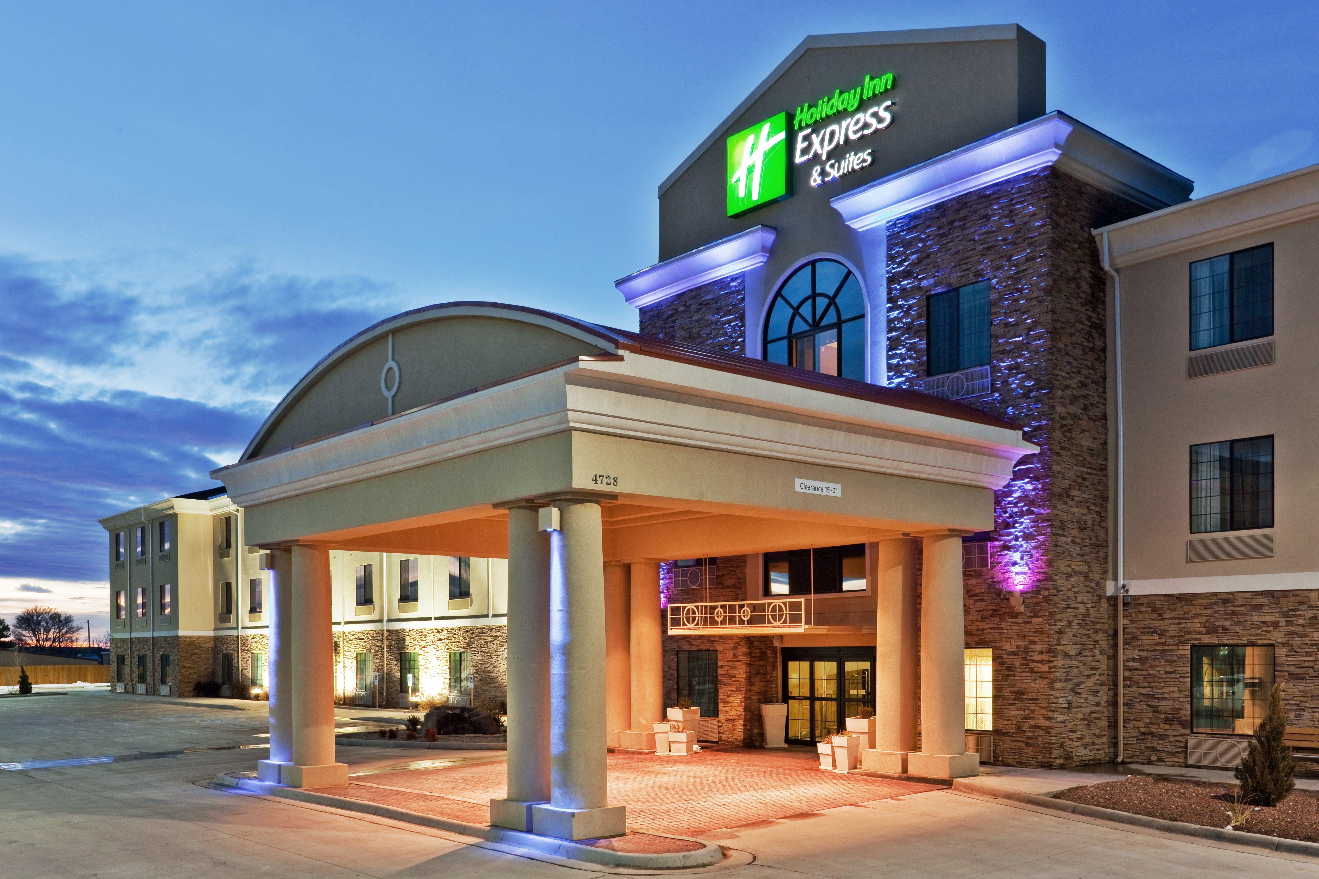 Holiday Inn Express & Suites Clovis By Ihg Extérieur photo