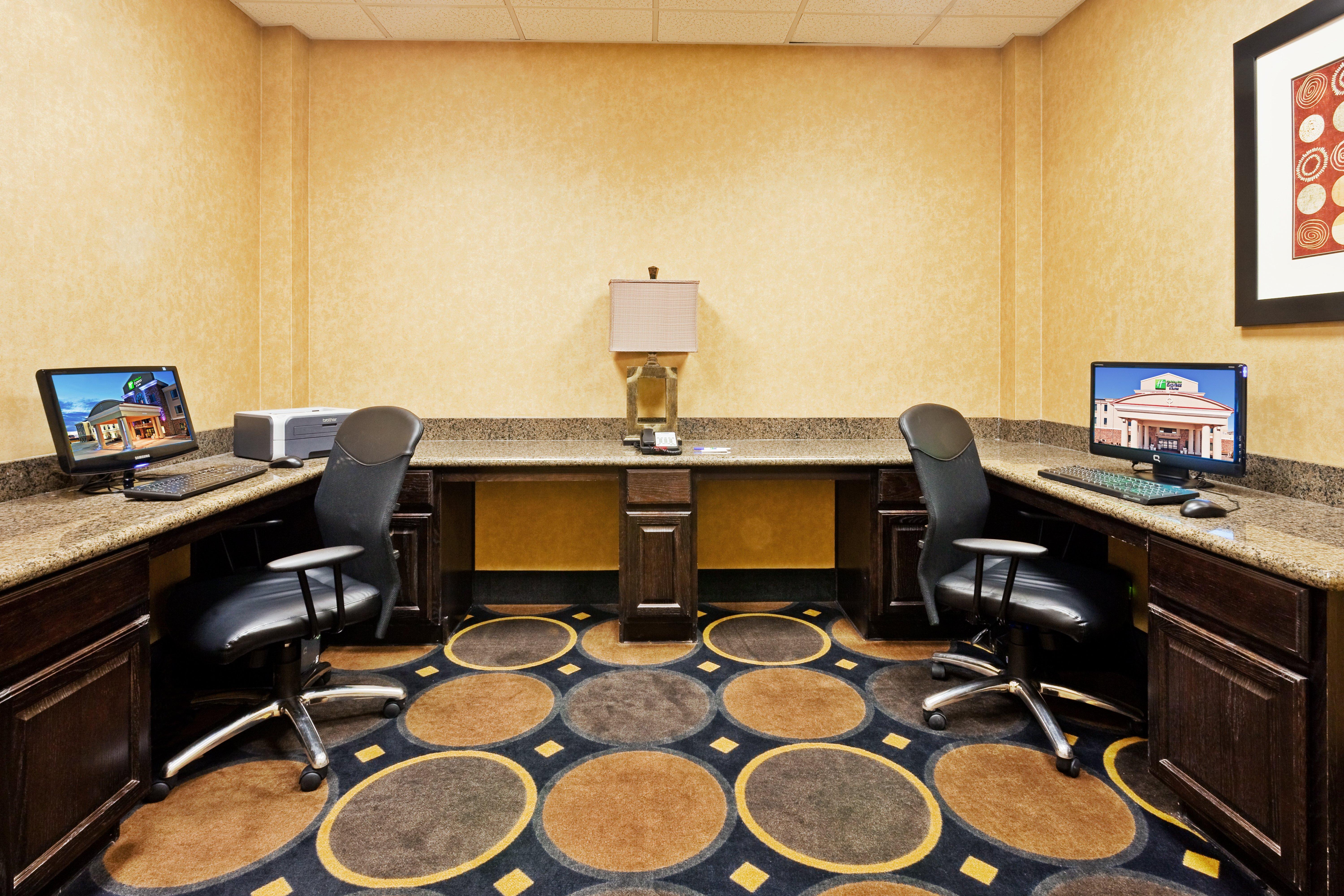 Holiday Inn Express & Suites Clovis By Ihg Extérieur photo