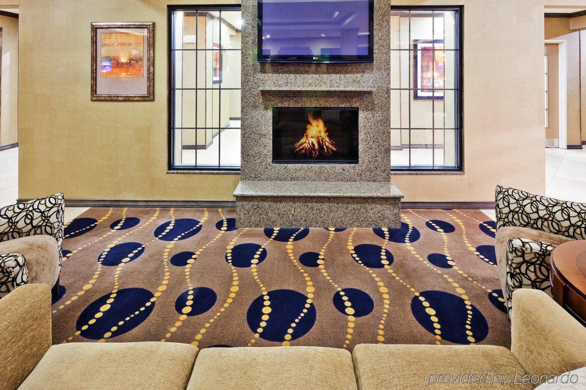 Holiday Inn Express & Suites Clovis By Ihg Chambre photo
