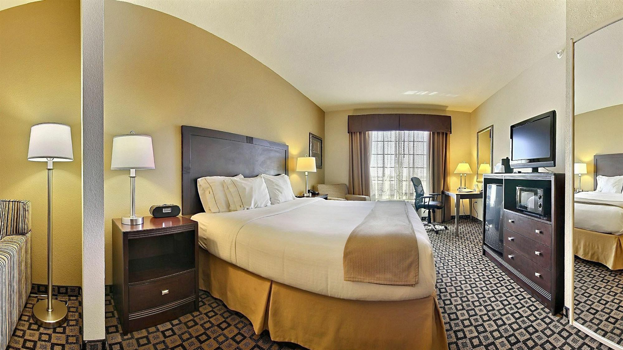 Holiday Inn Express & Suites Clovis By Ihg Extérieur photo